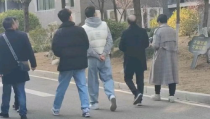 迪拜网红吃瓜事件,一场美食与争议的碰撞