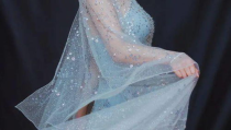 明星娱乐圈吃瓜杨紫,娱乐圈的瓜中女王，揭秘她的星途历程