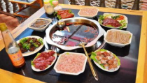 娱乐吃瓜酱吃火锅,娱乐吃瓜酱带你探秘火锅江湖